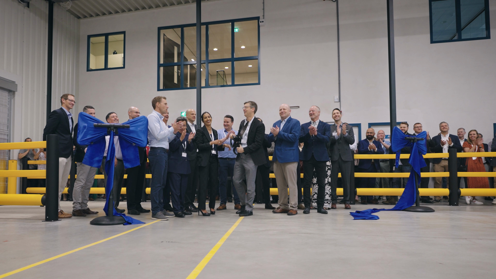 Oliver Healthcare Packaging Opens Their Largest Cleanroom in Europe